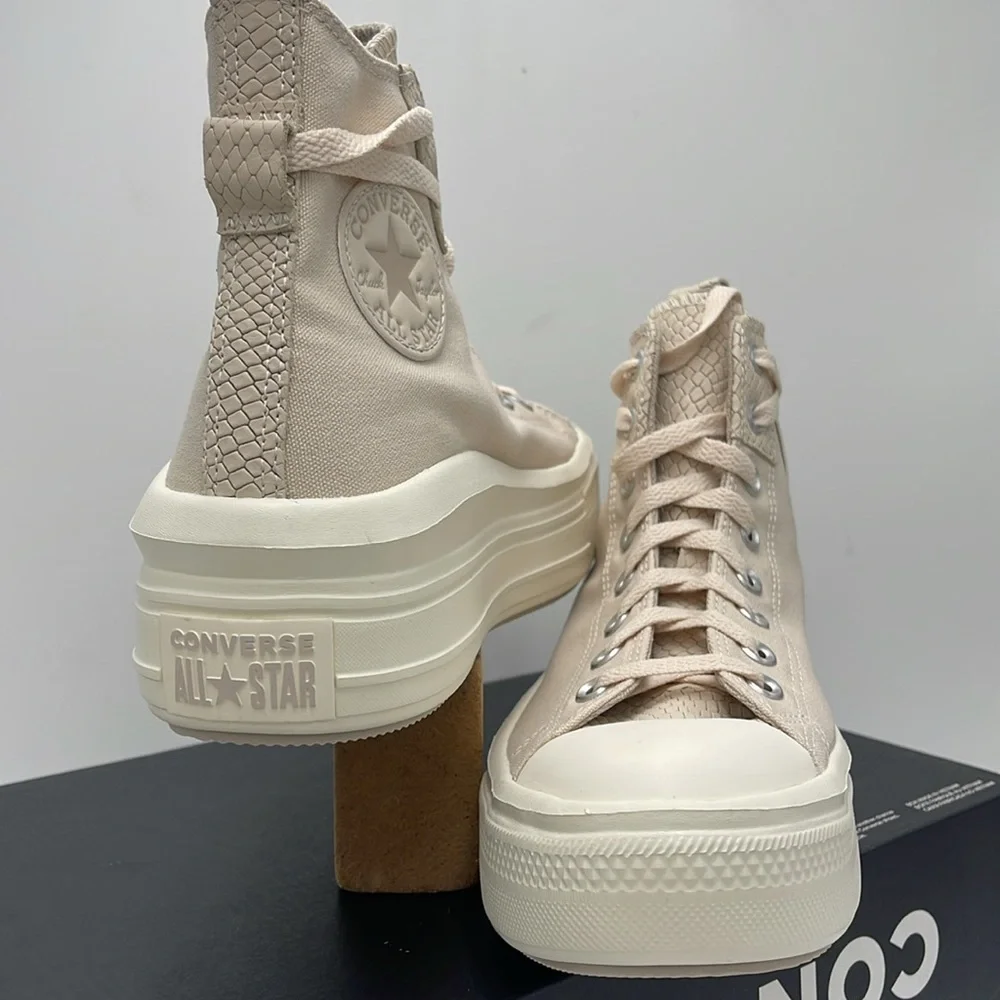 Converse Women's A12812C CTAS MOVE HI LIGHT DUNE/EGRET/PAPYRUS Sneakers Platform