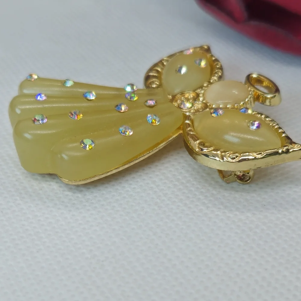 Vintage Kenneth Cole Guardian Angel Brooch Cats Eye & Lucite Aurora Borealis AB
