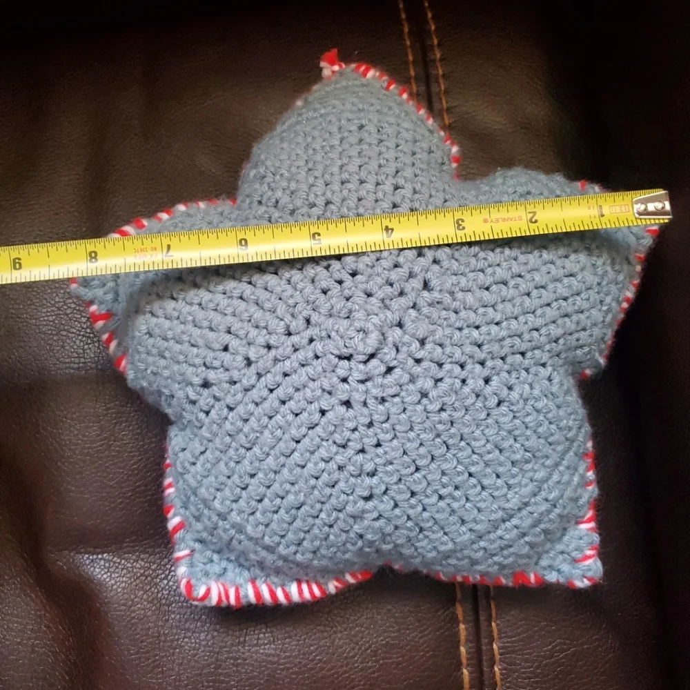 Handmade nwot crocheted