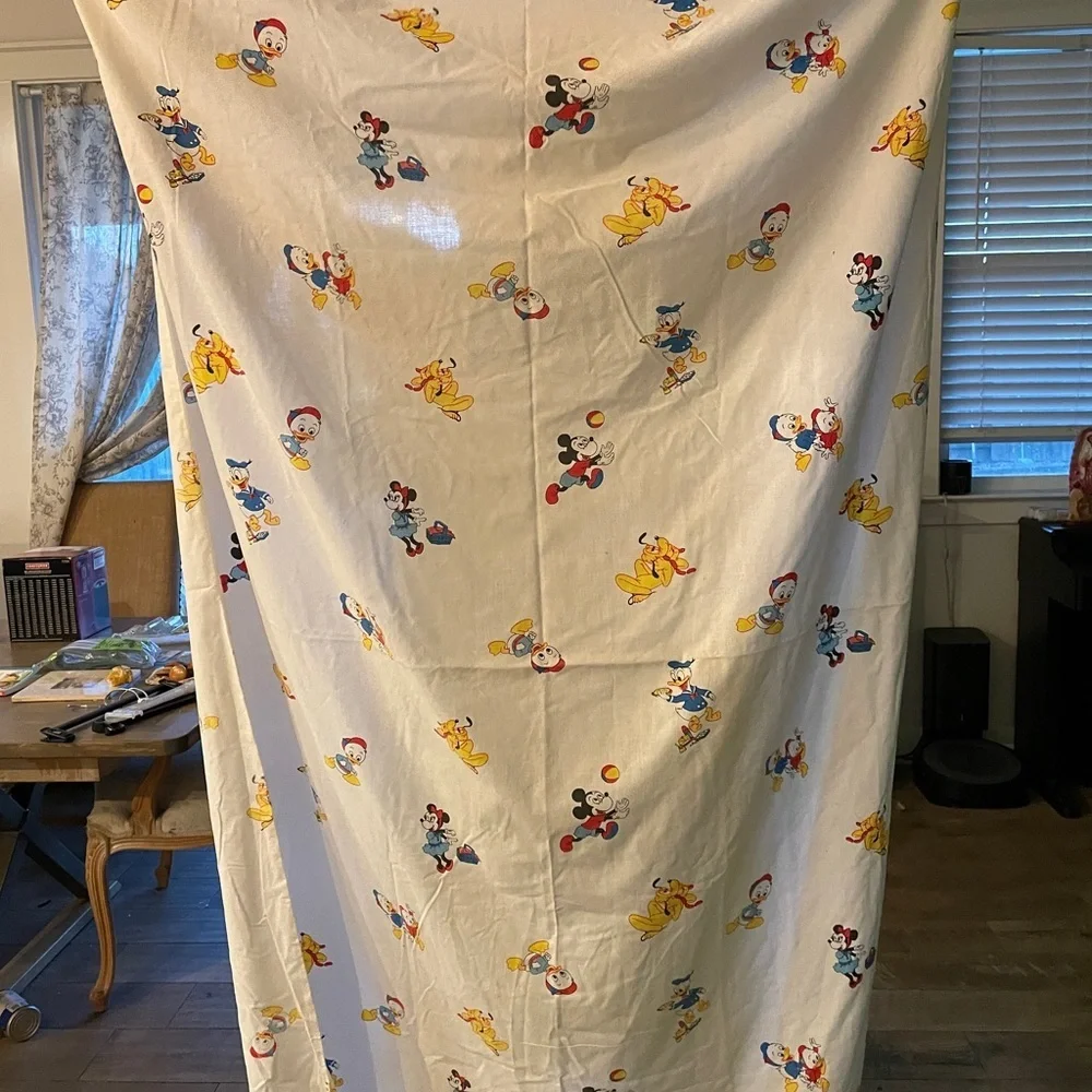 Vintage Disney Character Print Fabric twin fitted sheet