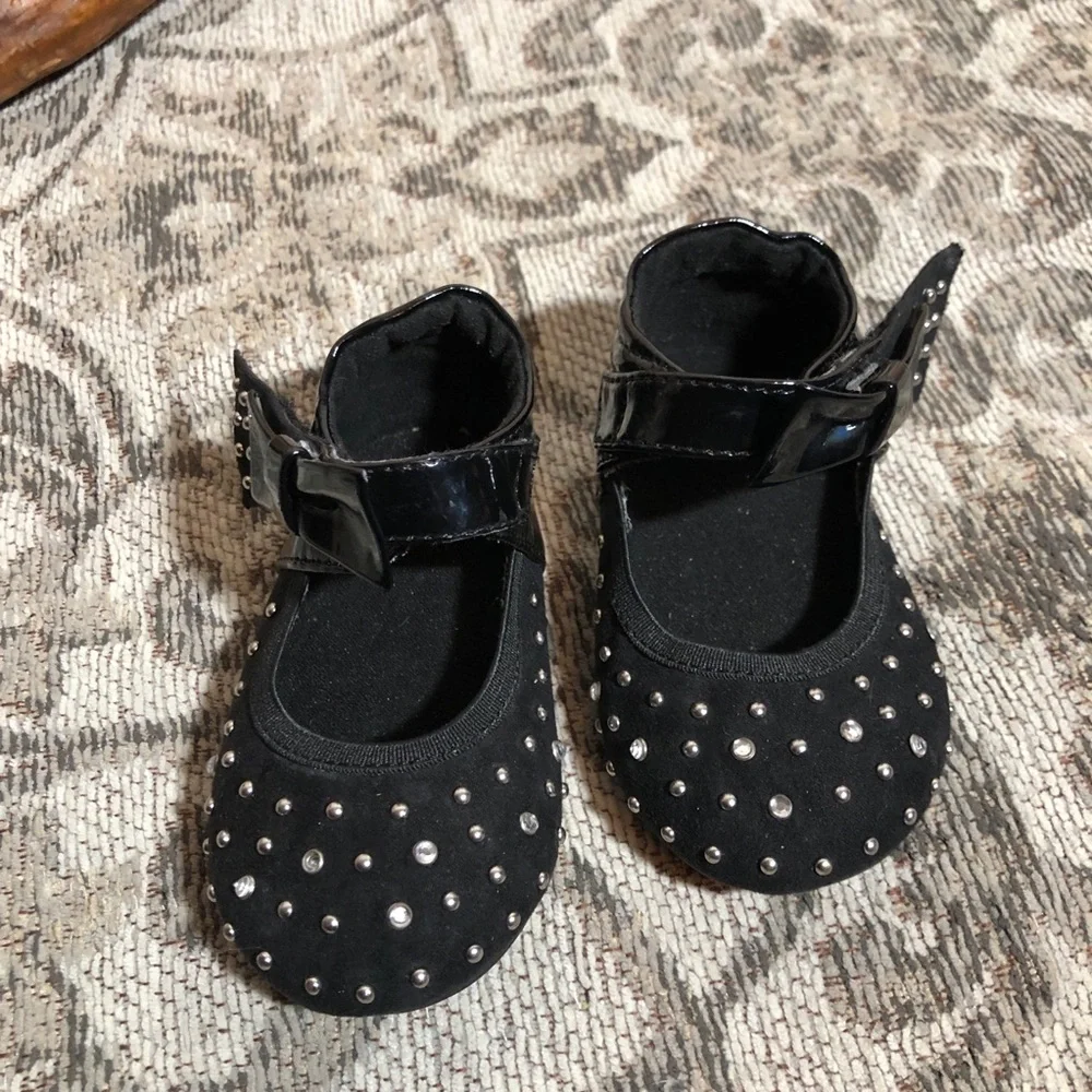 Stuart Weitzman these chic