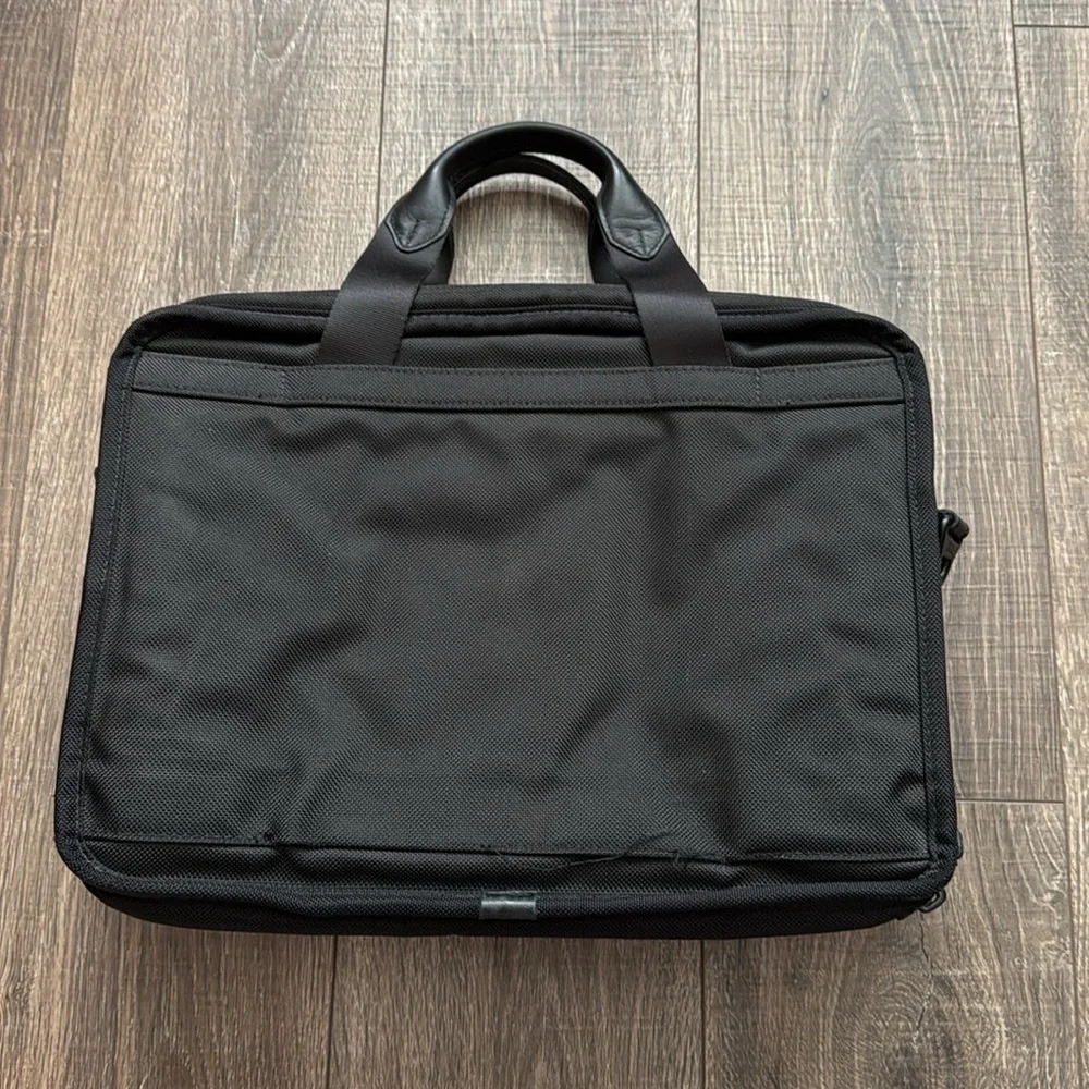 Tumi sleek durable