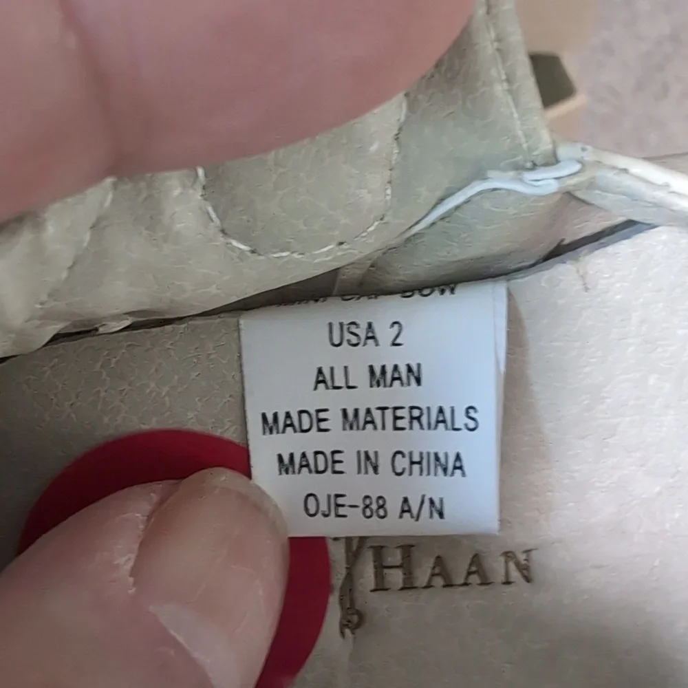 Cole Haan Baby Shoes, Mini Cap Bow, Cream And Gold, Size 2, New
