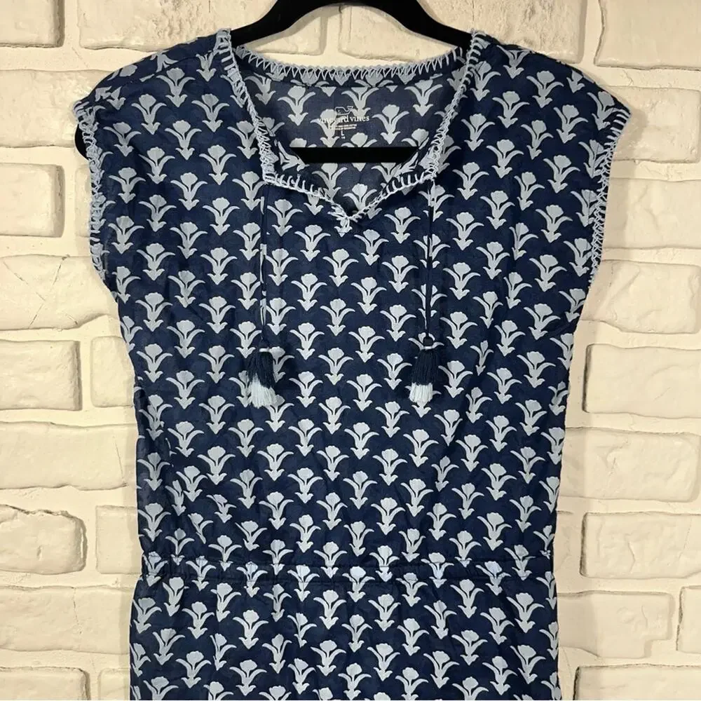 Vineyard Vines blue lightweight