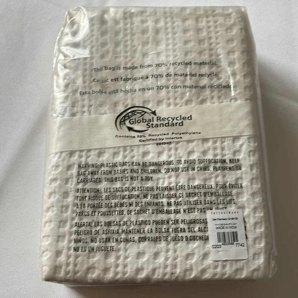 Pottery Barn Honeycomb Cotton Standard Sham in White