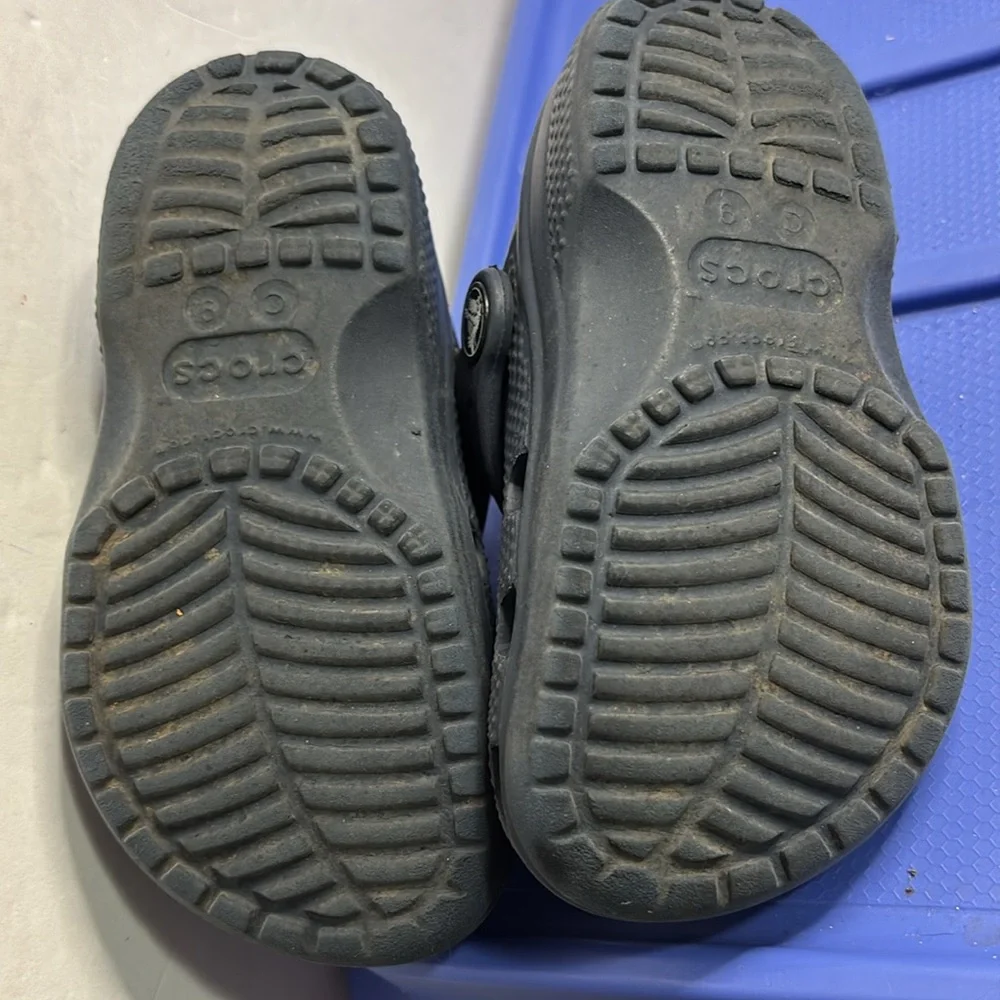 CROCS comfortable durable