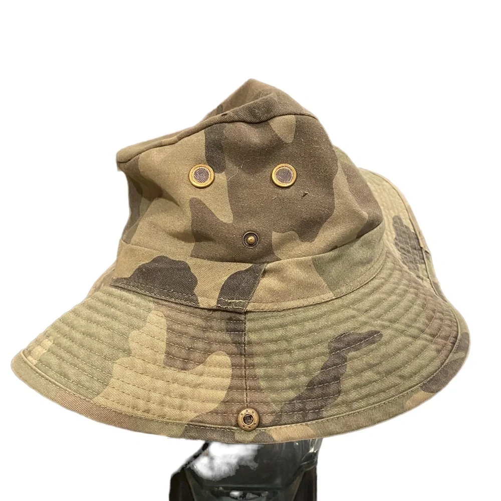 N/A camouflage brimmed