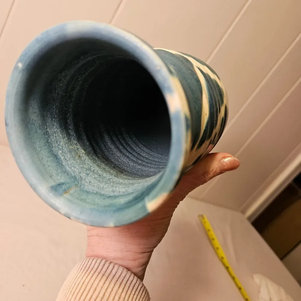 N/A blue fingers crafted