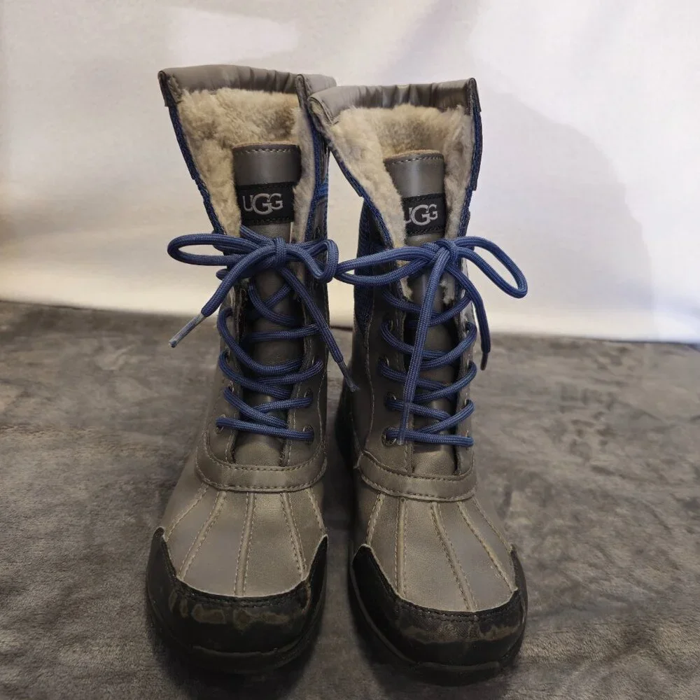 UGG fully functional