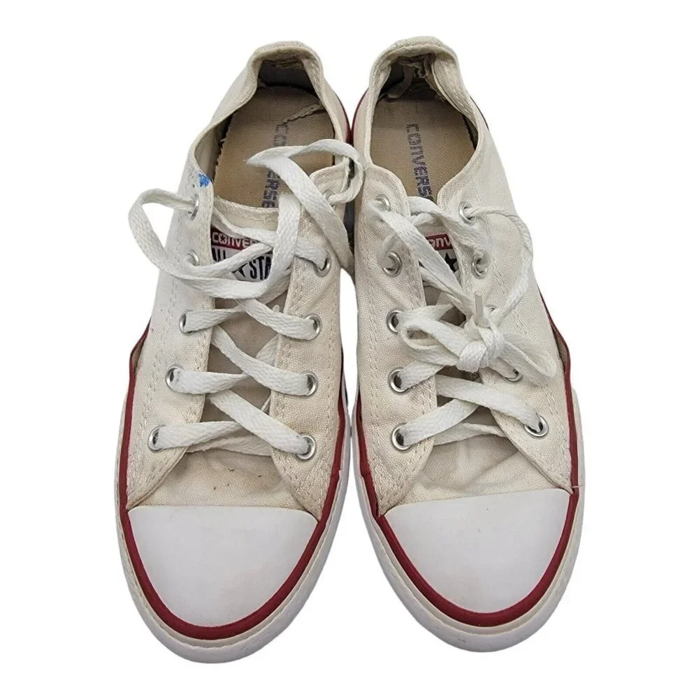 Converse shoes have taylor
