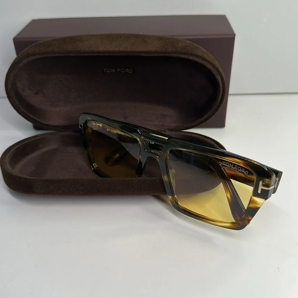 Tom Ford new authentic