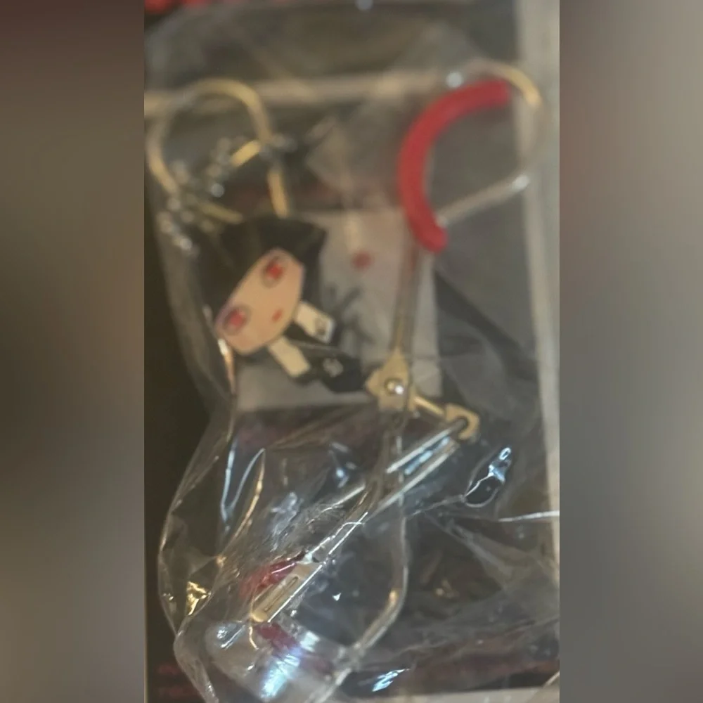 NIB Shu Uemura x Karl Lagerfeld Eyelash Curler