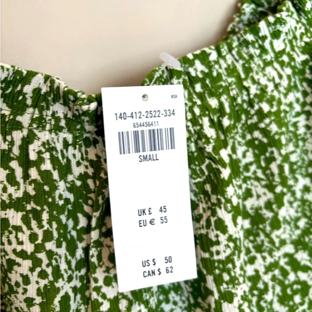 Abercrombie & Fitch brand new