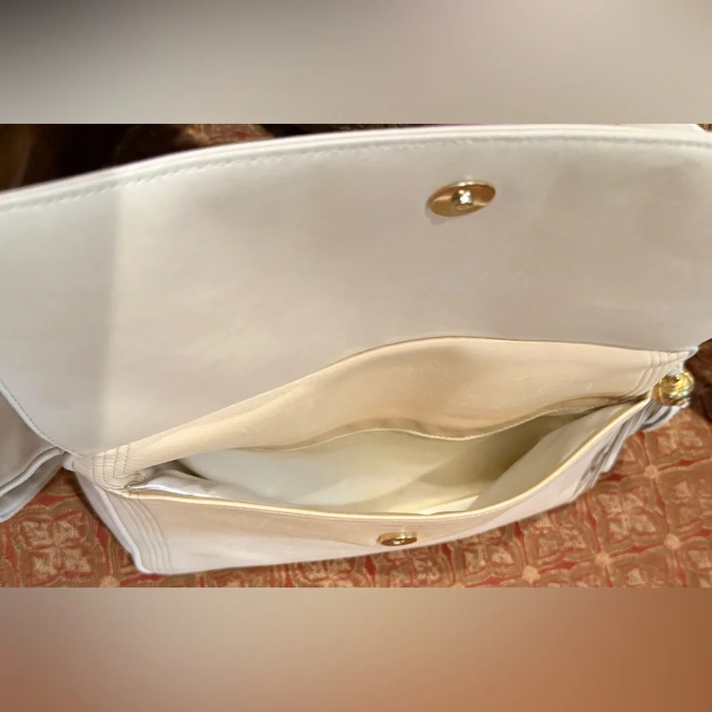 Chanel Timeless CC Messenger Flap Bag