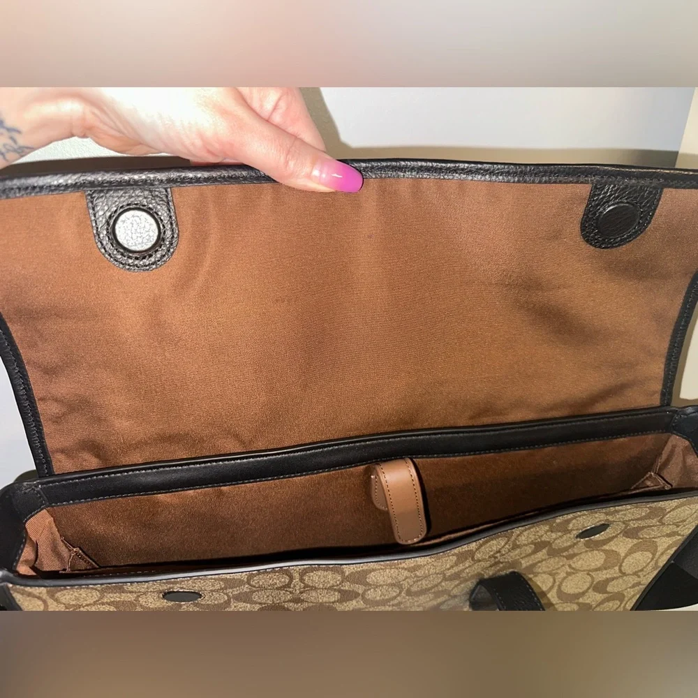 Coach this bag