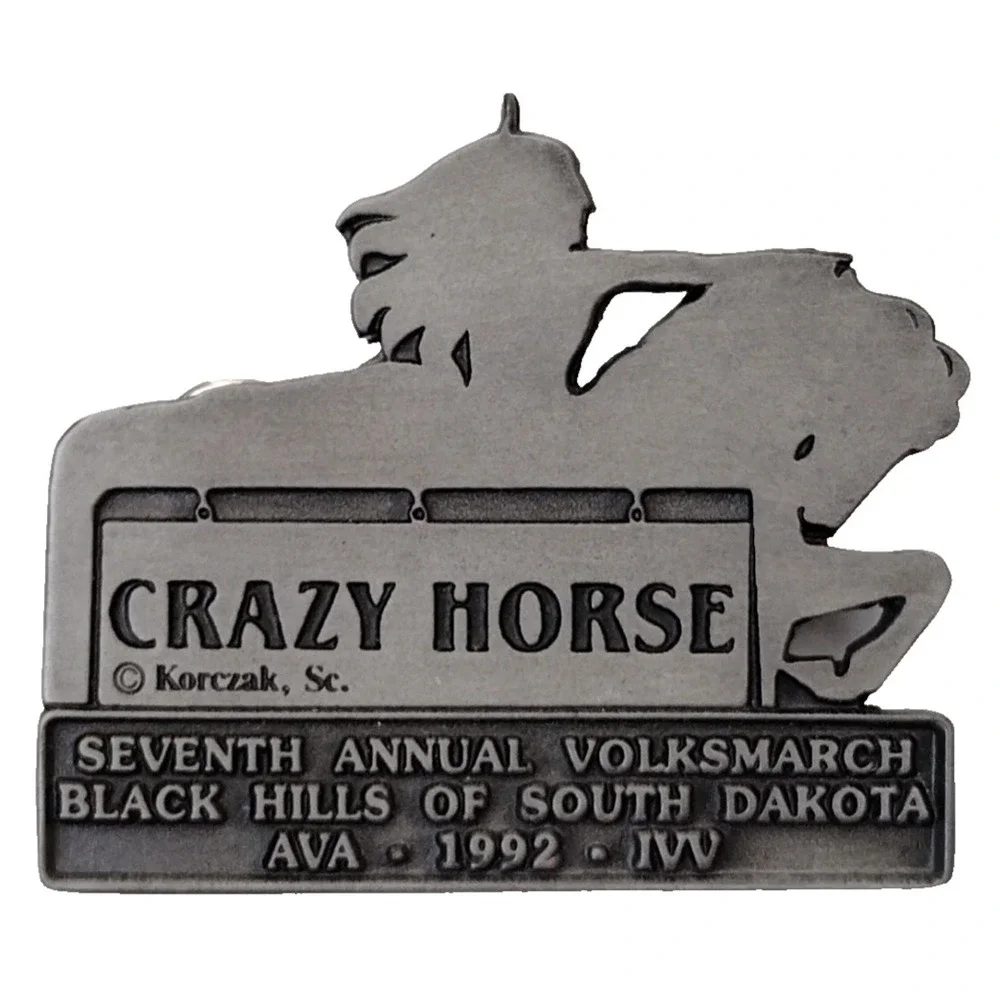 Vintage Crazy Horse Pewter Lapel Hat Jacket Pin KORCZAK Anniversary 1992 150TH