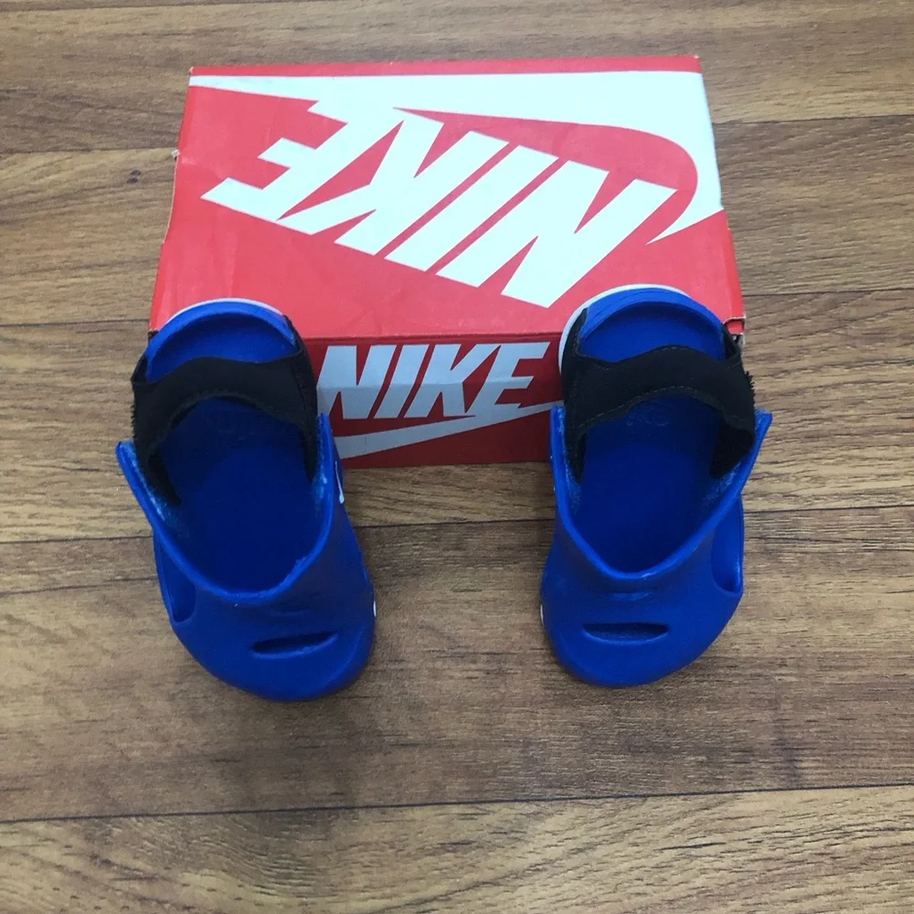 Nike these water