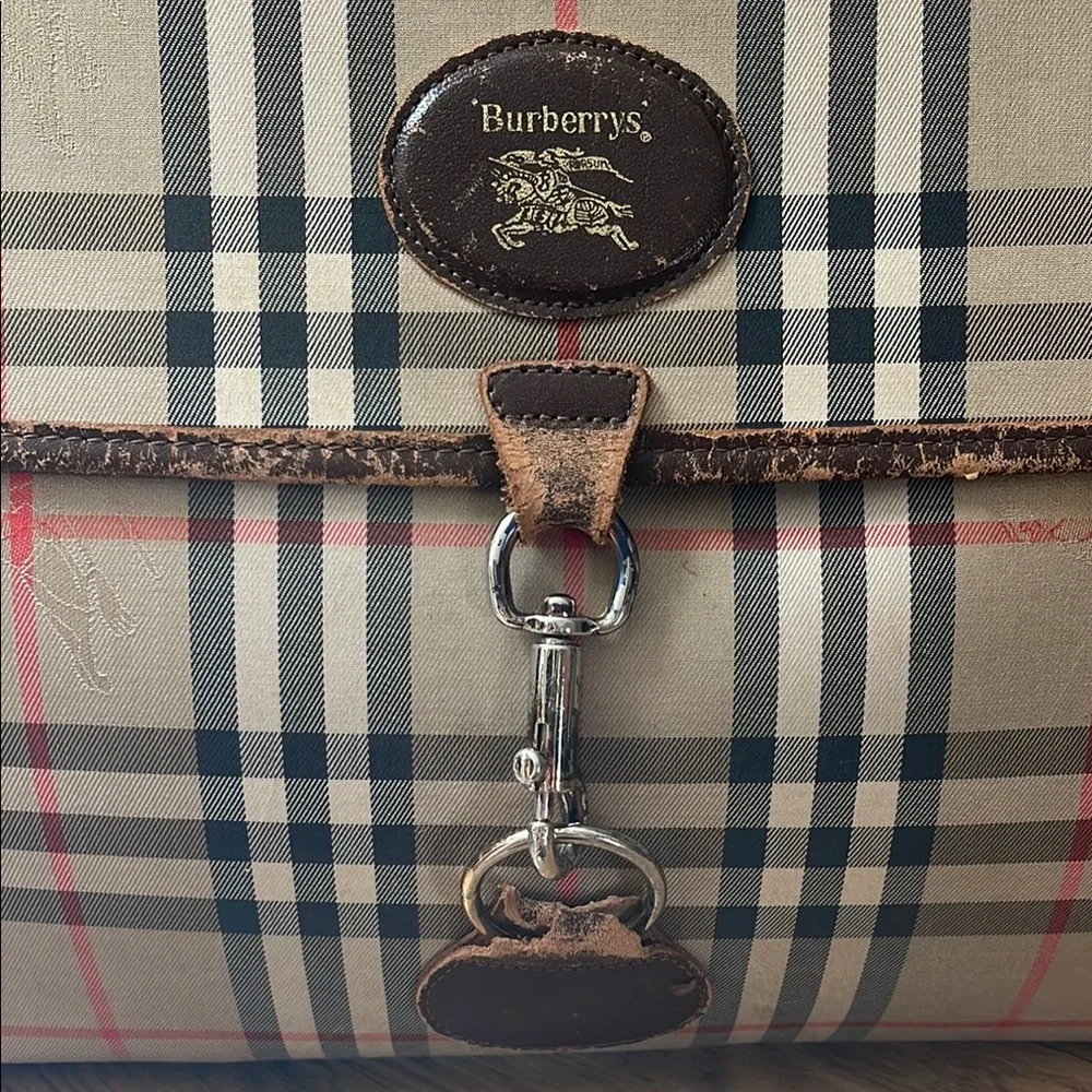 Burberry trim style