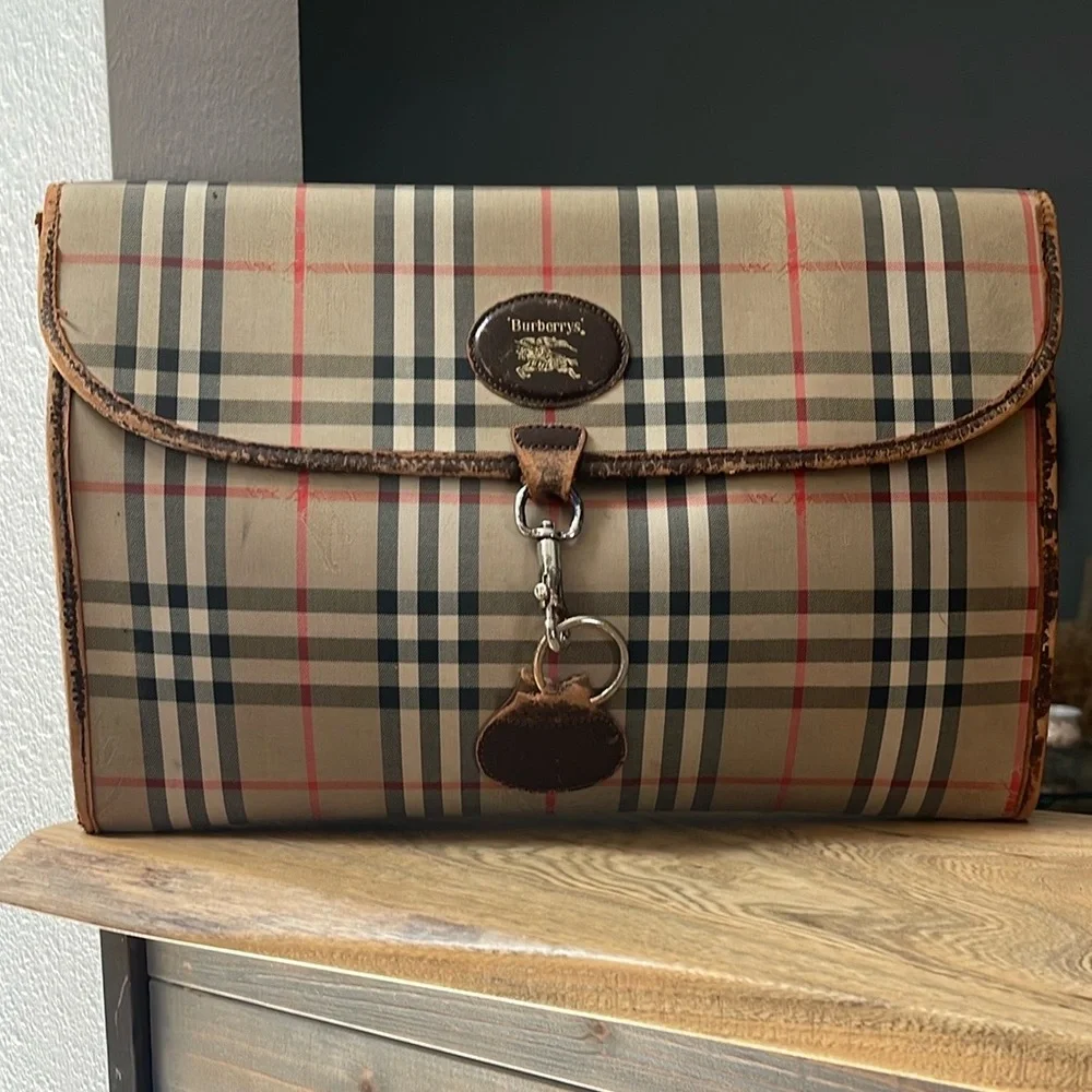 Burberry tan exterior design
