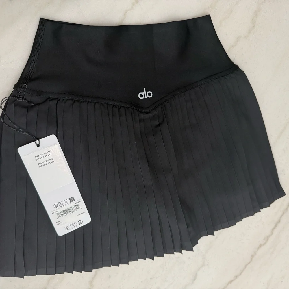 ALO Yoga Black Pleated Skater Mini Skirt