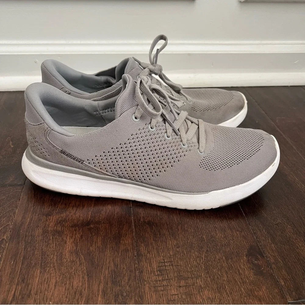 Kizik Lima Men Sz 11 Women 12.5 grey Knit Hands Free Sneakers Slip On