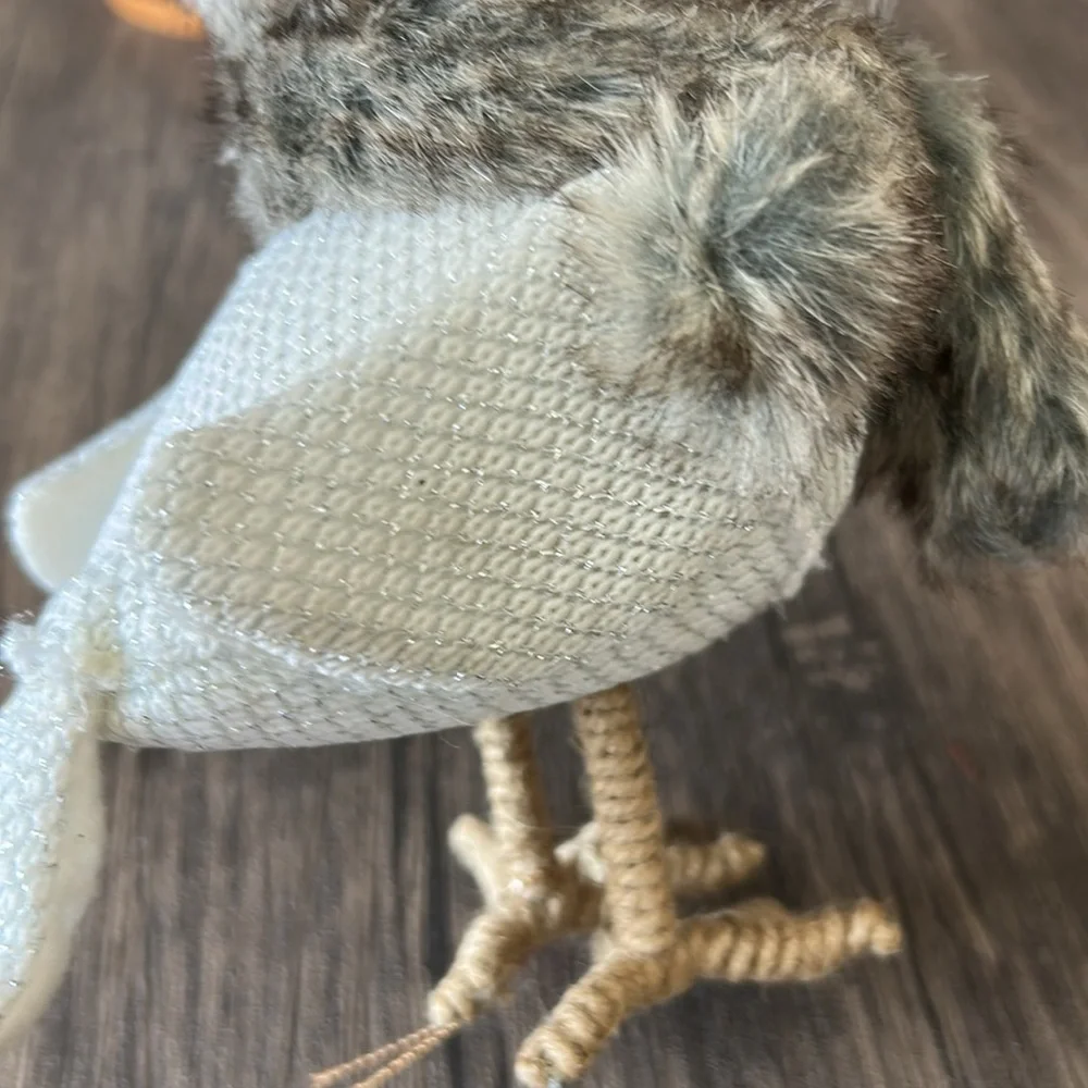 TARGET SPRITZ “Blizzard” Winter Wonderland Bird Hat & Scarf - 2016 Collectible