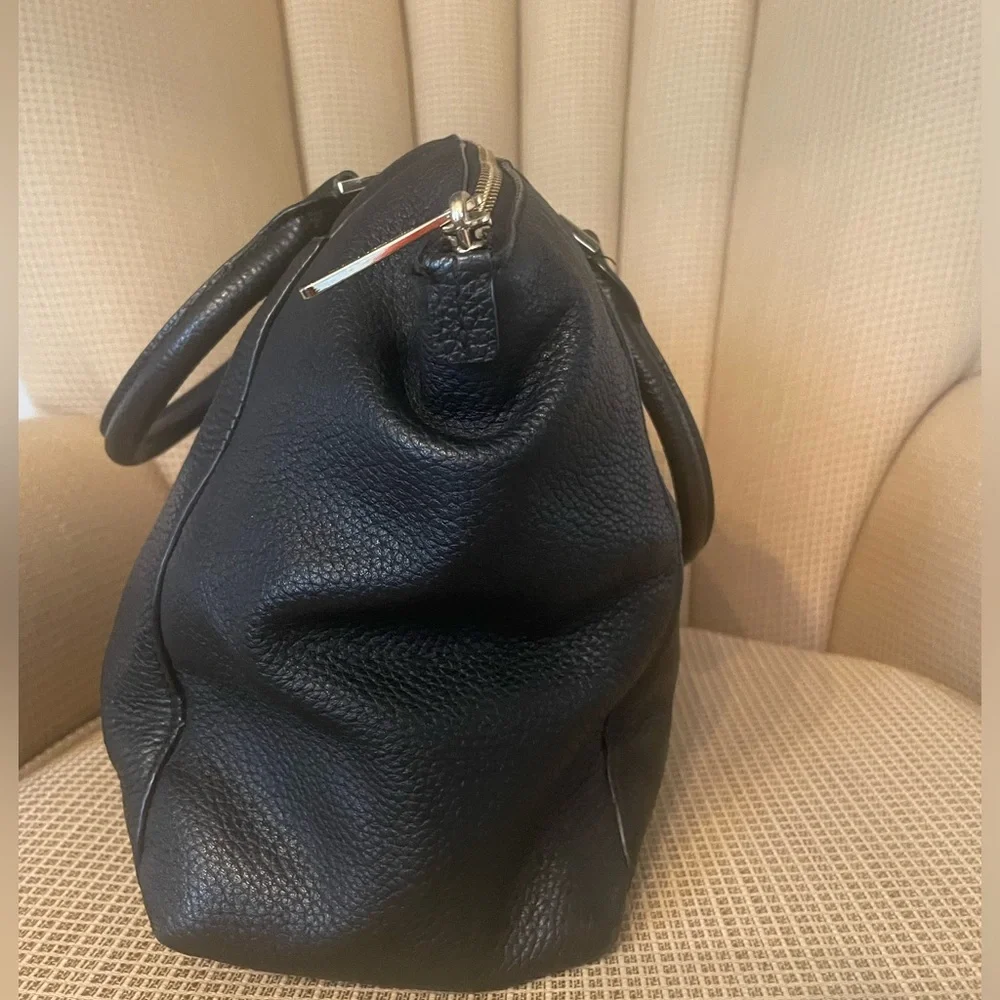 Michael Kors Maxine Medium Pebbled Leather Satchel - EUC