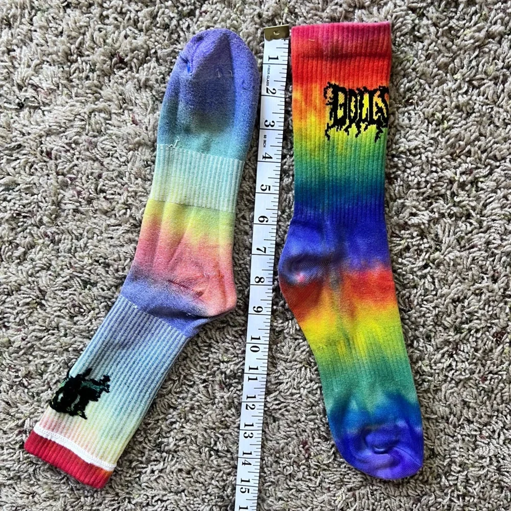 Dolls Kill some color