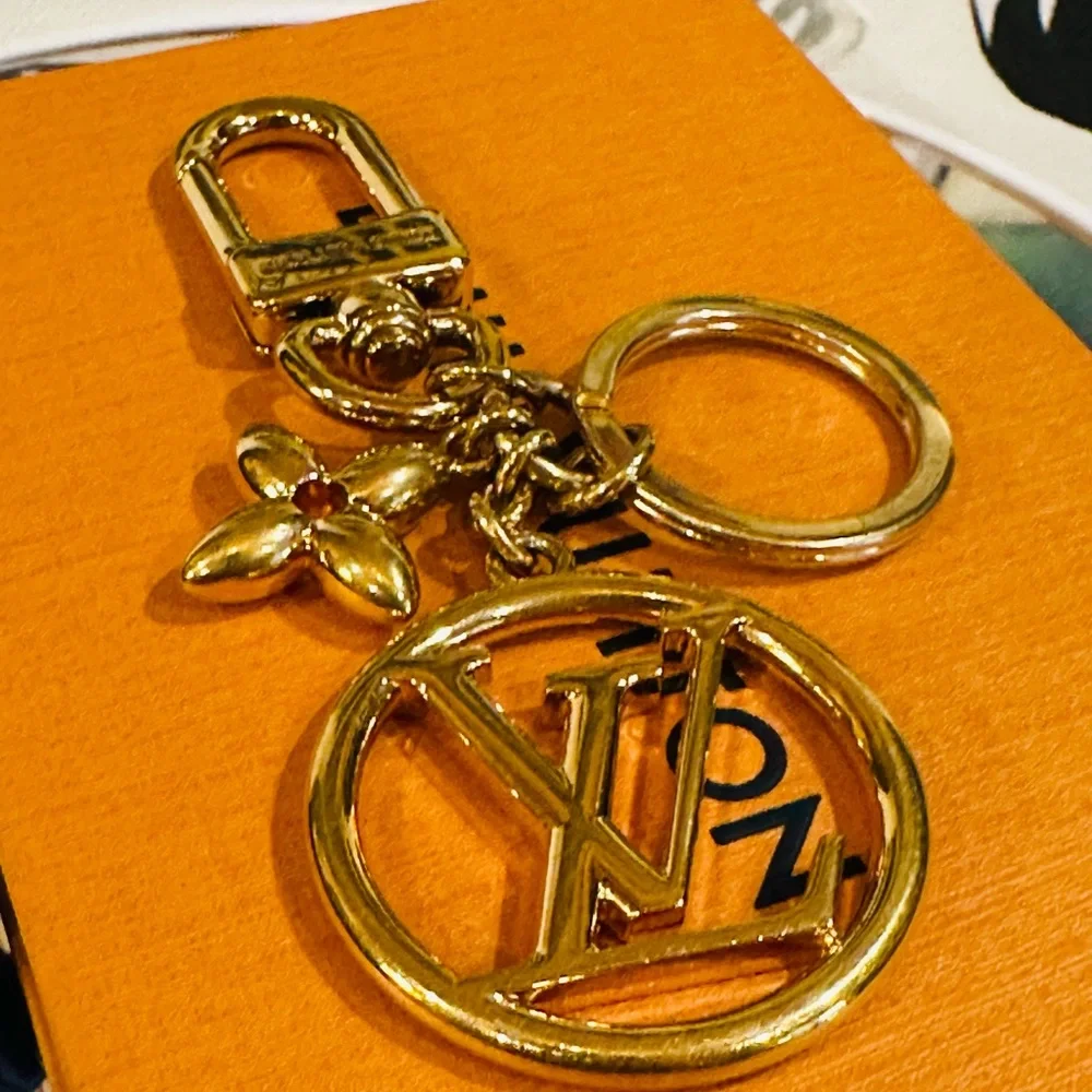 🔥 LOUIS VUITTON Keychain Bag Charm Full Inclusion