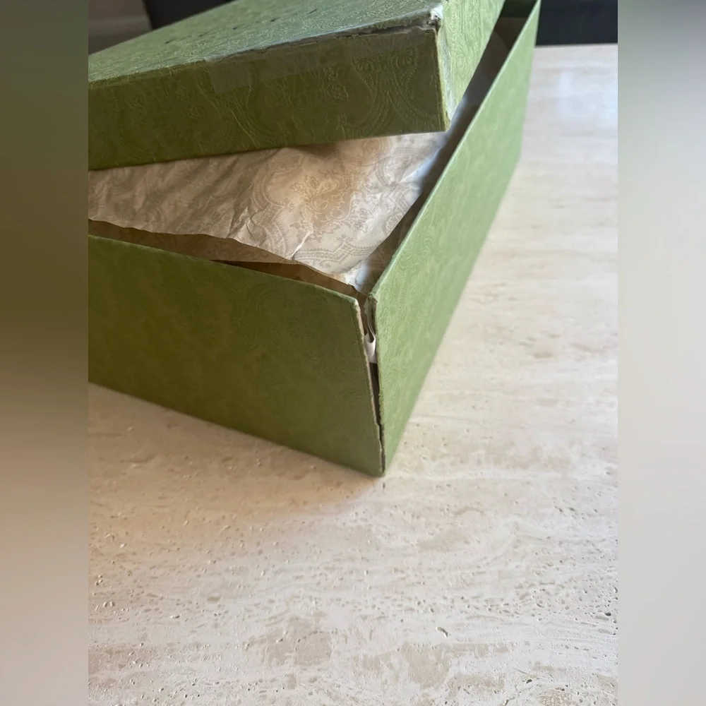 Gucci new box
