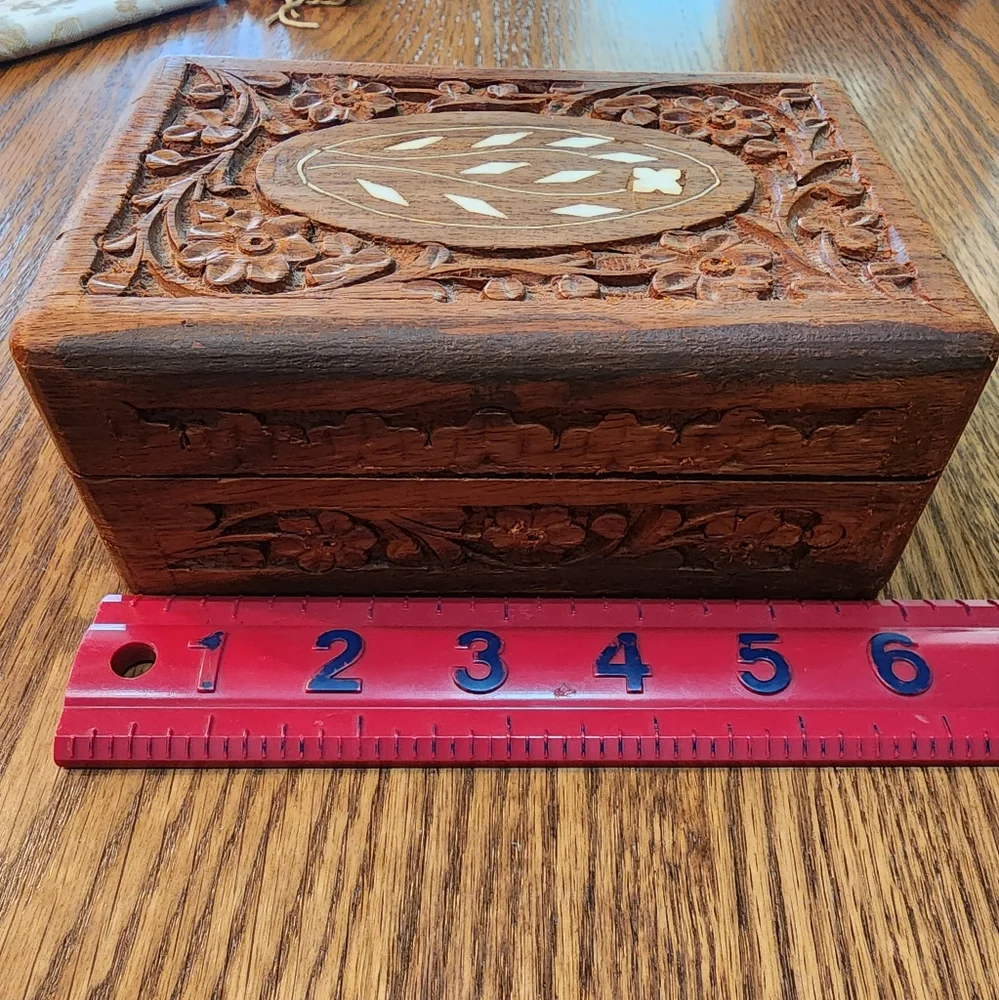 Hand Carved Wood Hinged Trinket Box Inlaid MOP Abalone Jewelry Vintage Bohemian.