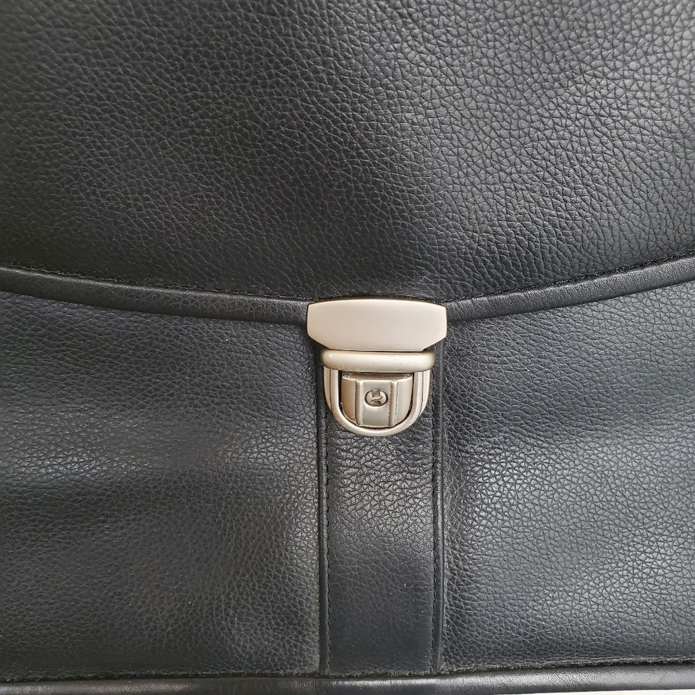 ILA black leather