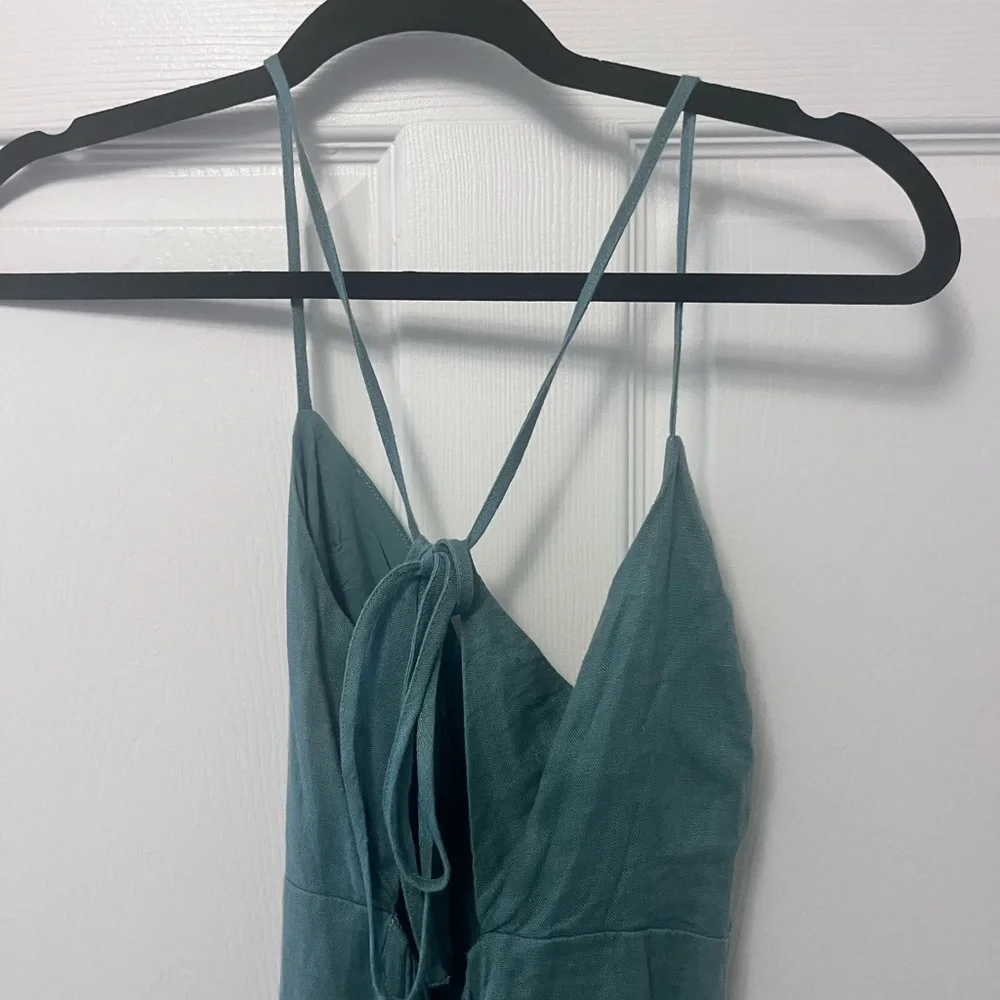 Abercrombie & Fitch flattering midi
