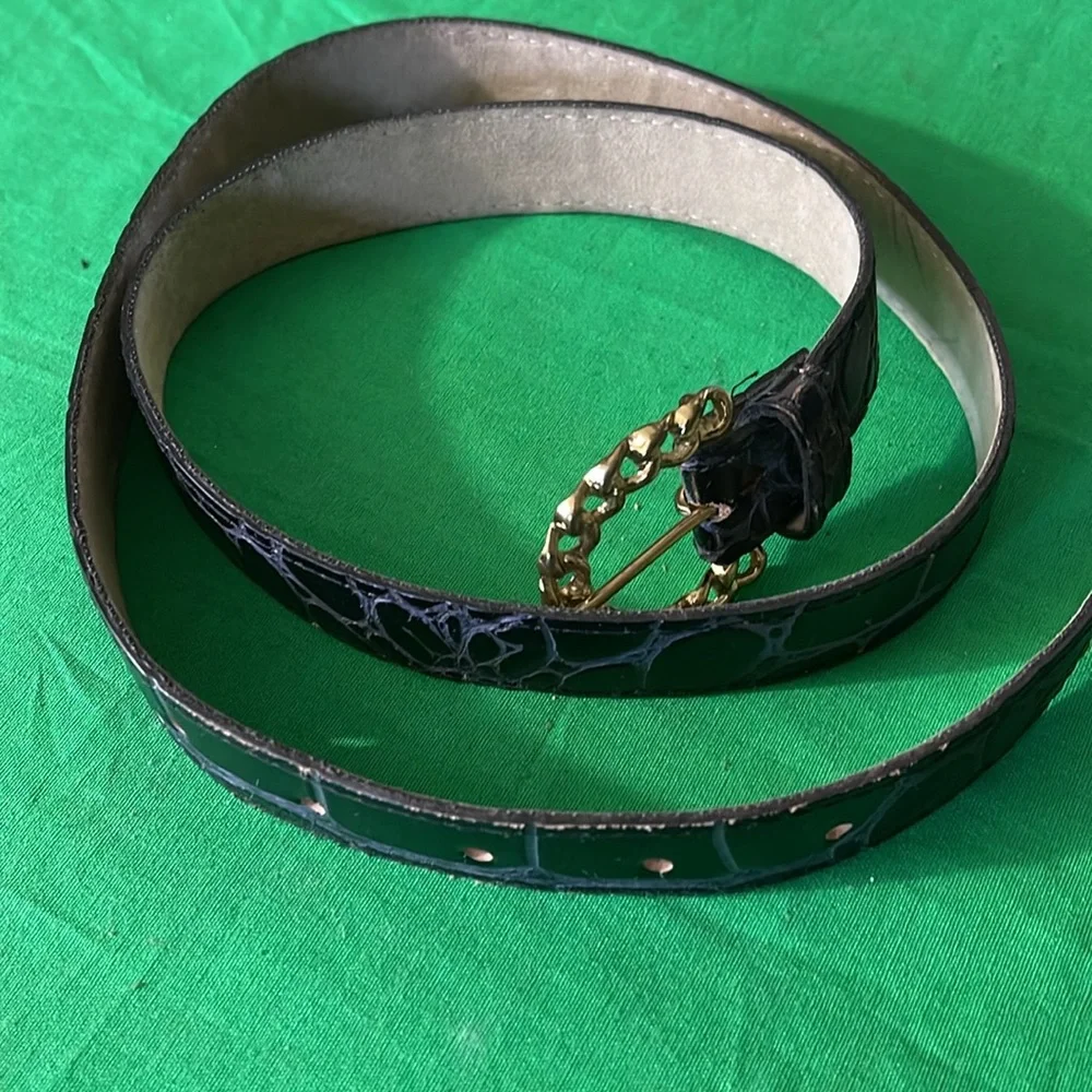 N/A stylish black