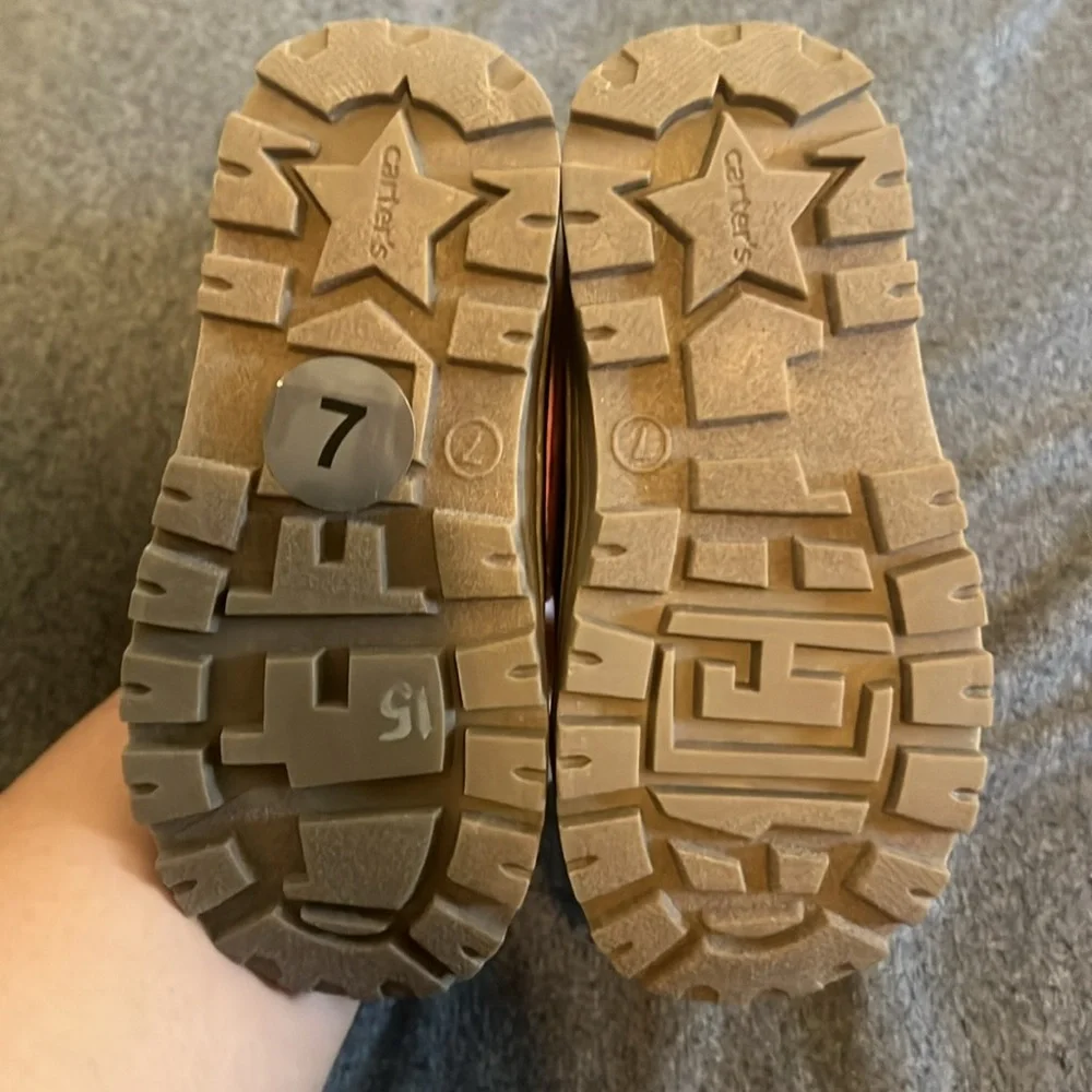 N/A black design boots