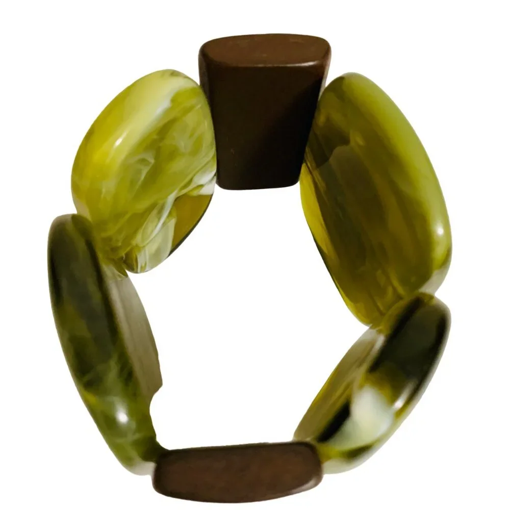 Bakelite antique cuff