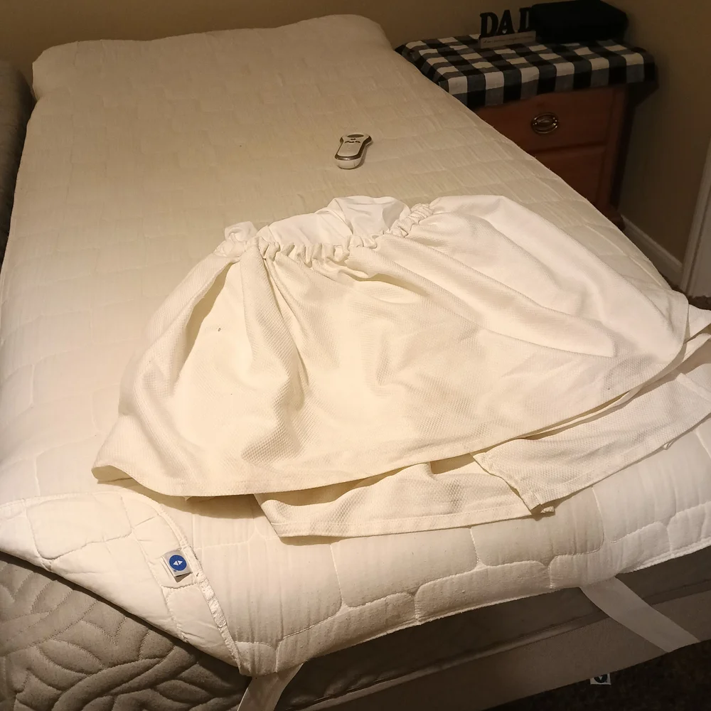 Classic White Mattress Cover with Plush Feel