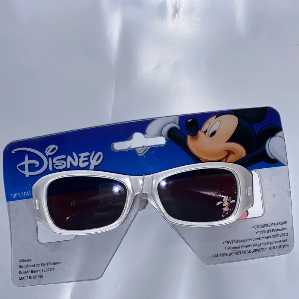 NWT Disney Minnie Mouse Children’s Sunglasses