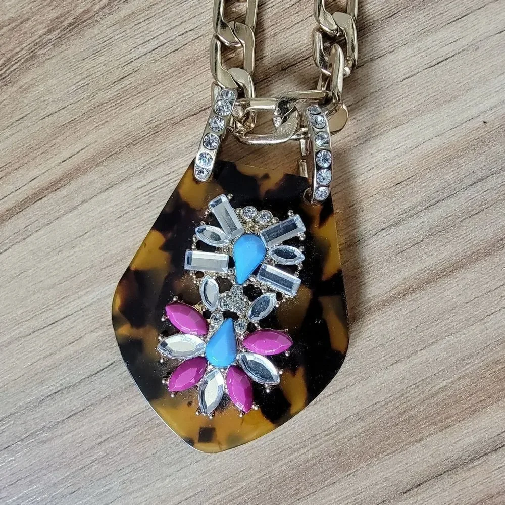 Tortoise Shell Acrylic Bejewled Curb Chain Pendant Necklace