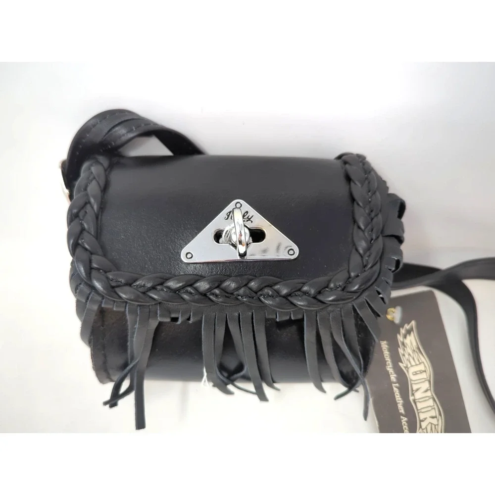 Unik brand new