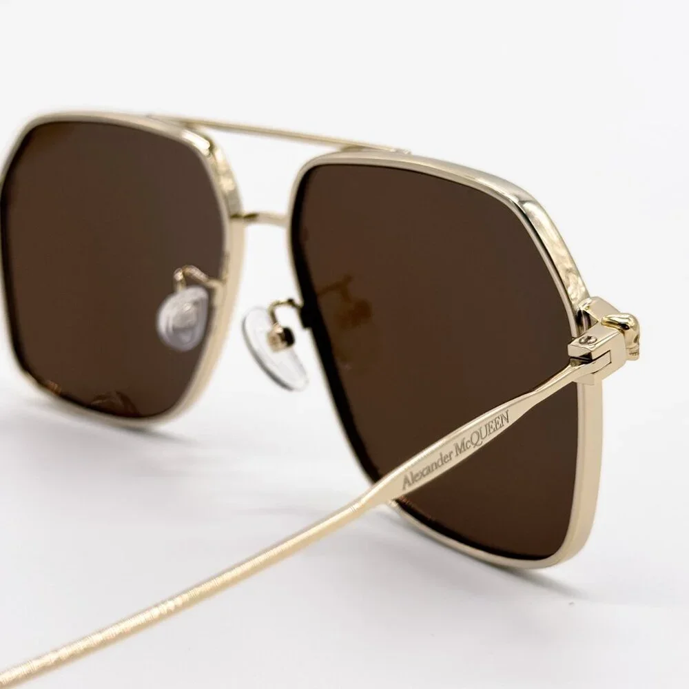 Alexander McQueen 100% new