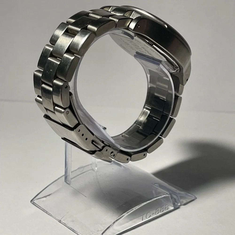 Fossil stylish silver