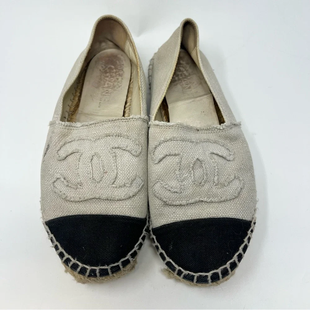CHANEL Cloth Two-Tone Espadrilles Size 37 7 Cream and Black Designer Distressed