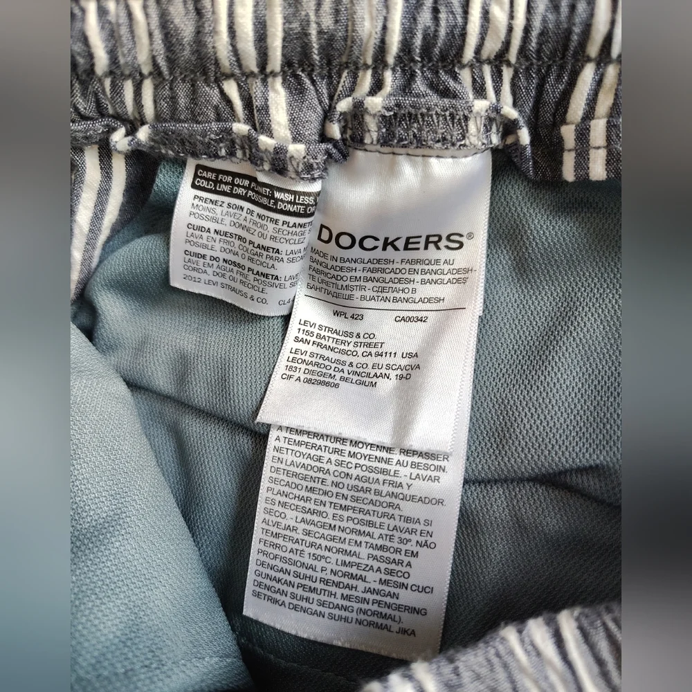 Dockers alpha khaki
