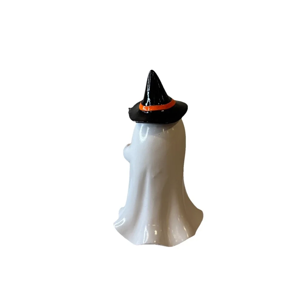 The Unbranded Brand super figurine