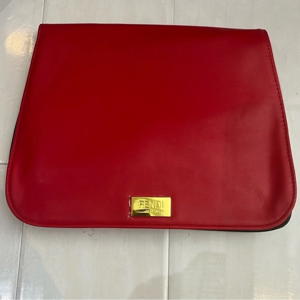 FENDI COSMETIC BAG W FREE PURSE CHAIN