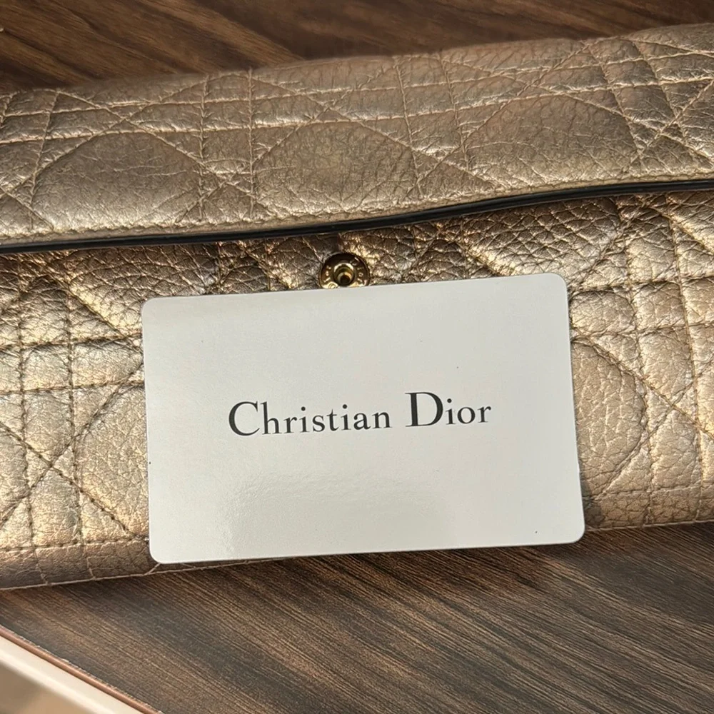 Dior elegant wallet