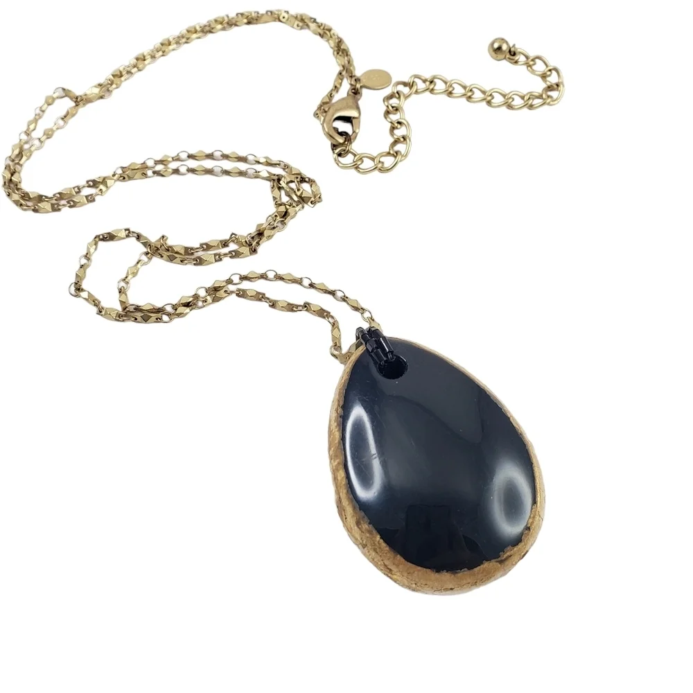 Chico's long pendant necklace gold tone black