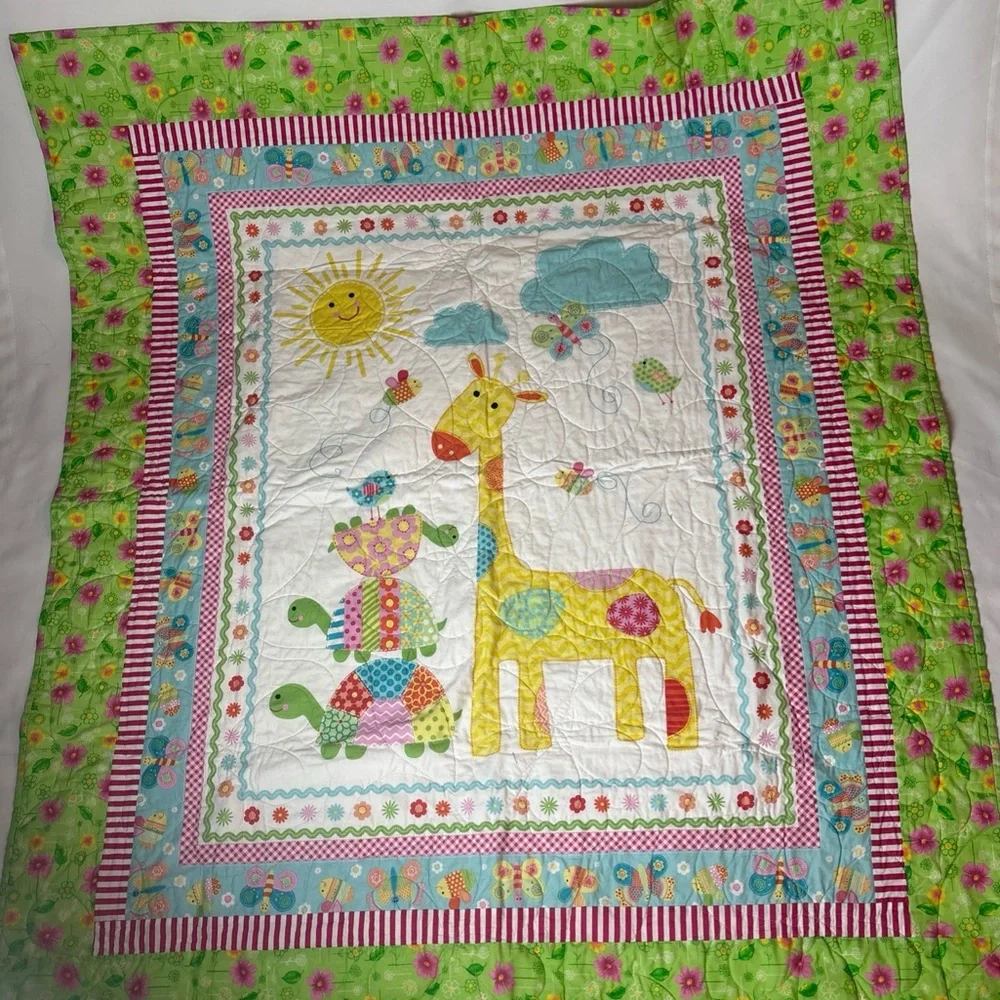 Hand Made Quilt Baby Crib Nursery Blanket Giraffe Turtles 43”x51”