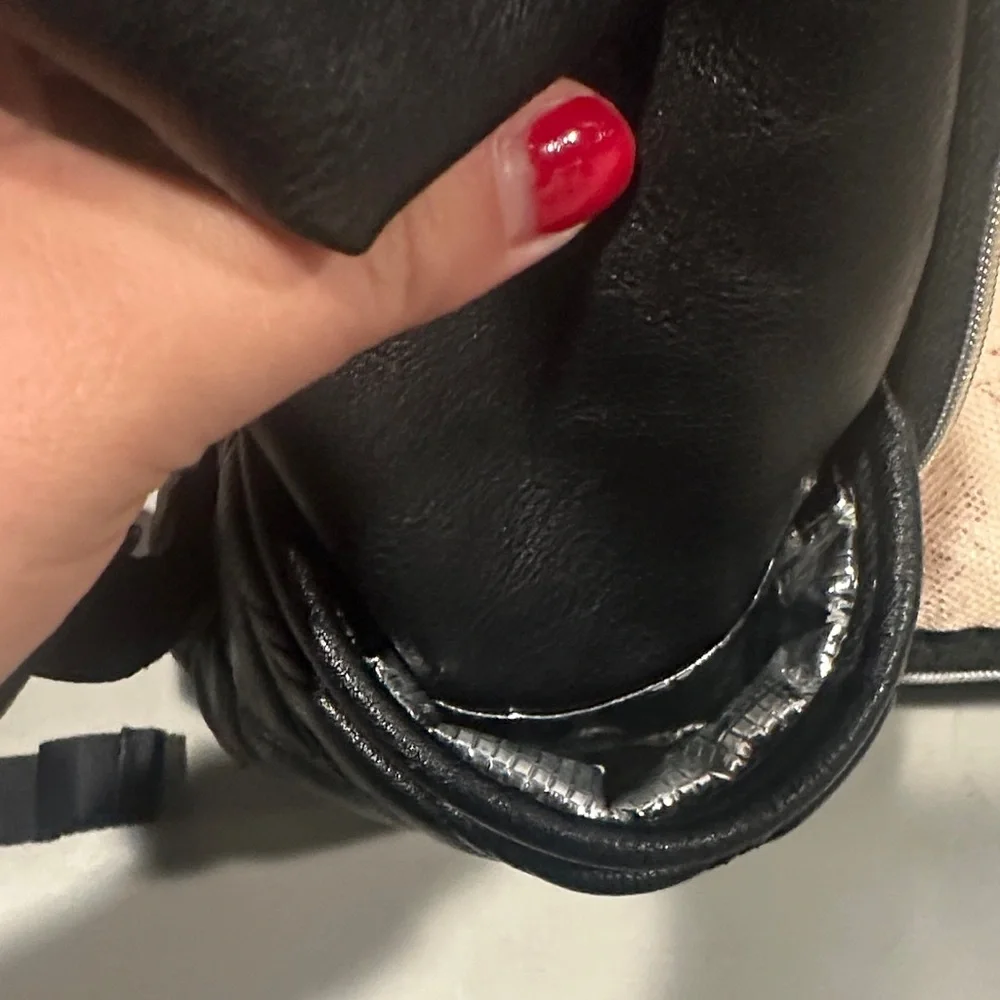 Itzy Ritzy quilted elevate